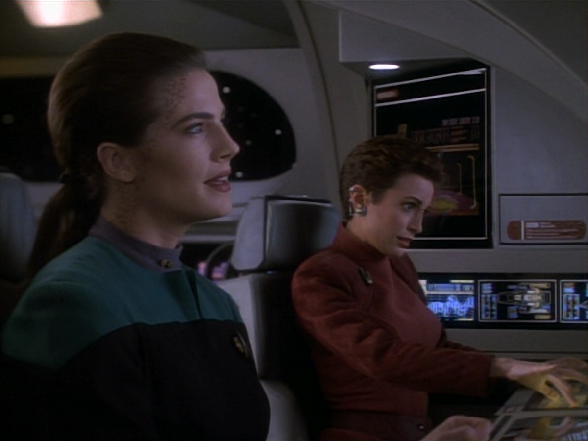 extant_StarTrekDS9_1x15-Progress_00222.jpg