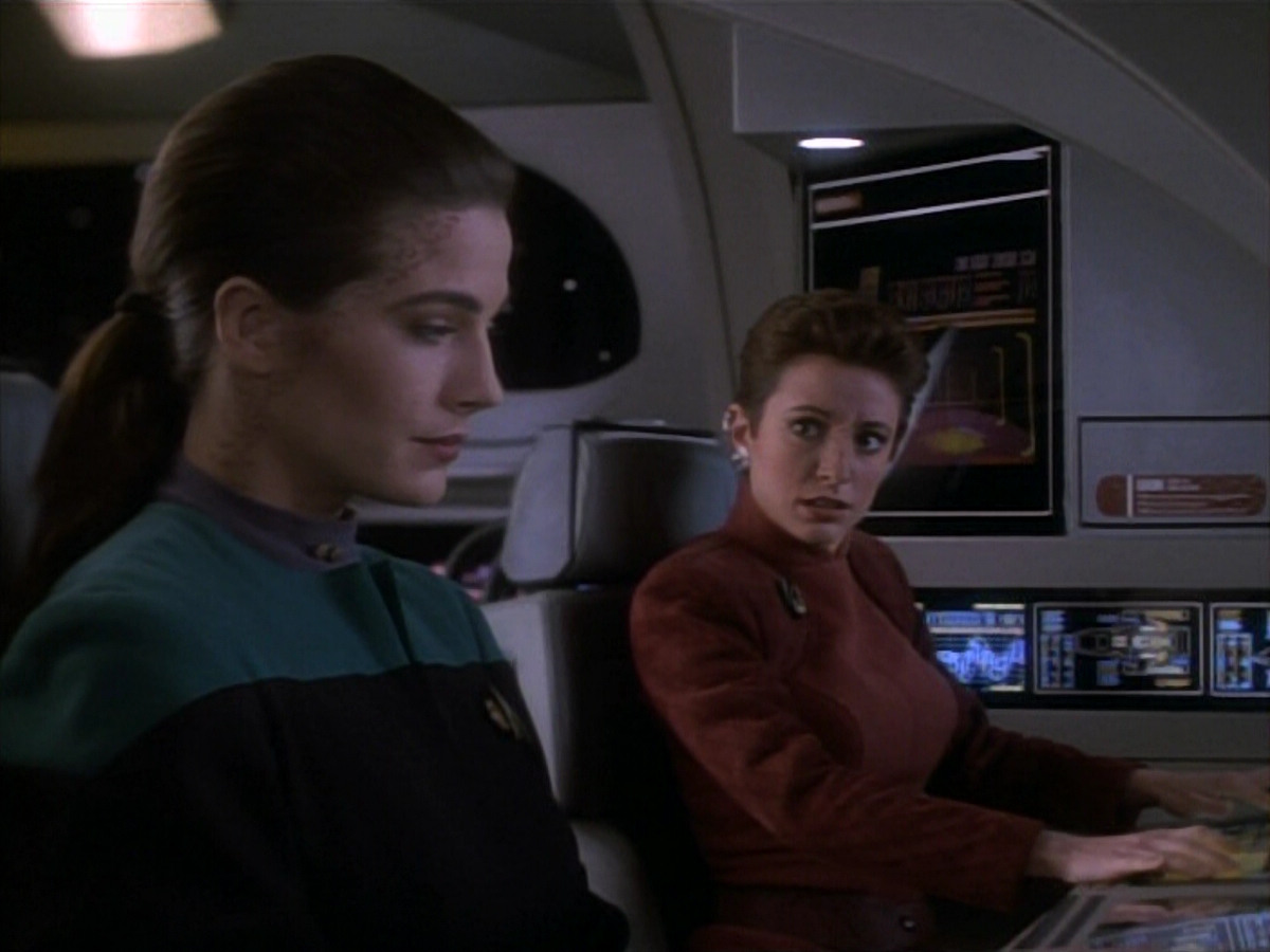 extant_StarTrekDS9_1x15-Progress_00232.jpg