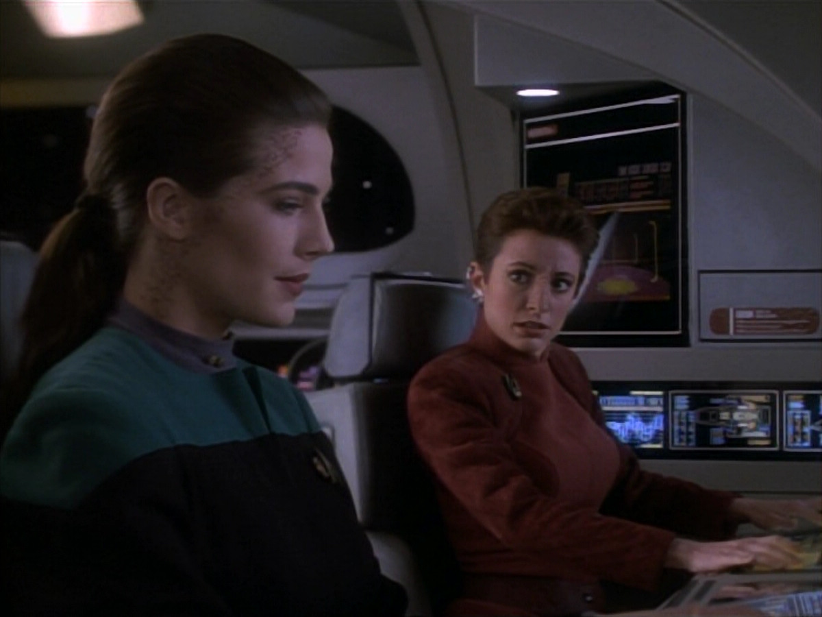 extant_StarTrekDS9_1x15-Progress_00233.jpg