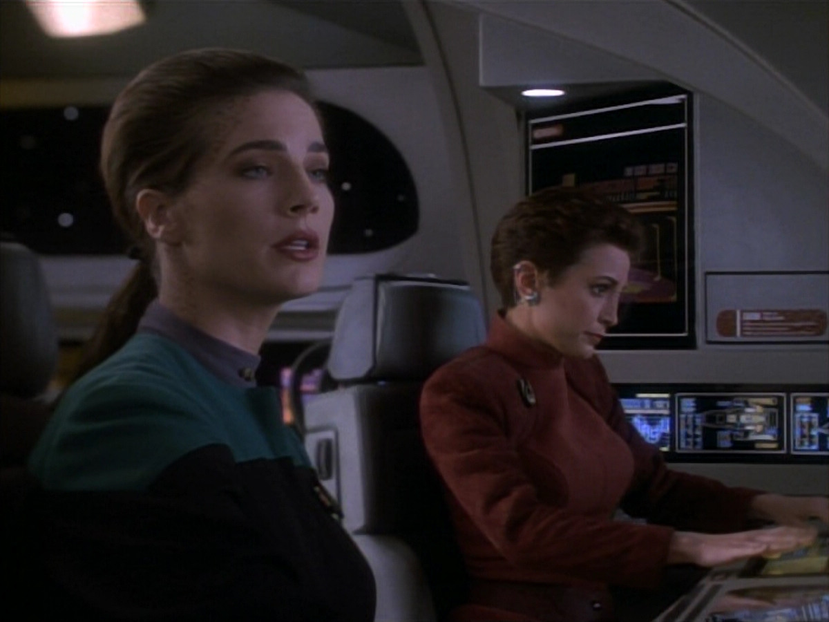 extant_StarTrekDS9_1x15-Progress_00245.jpg