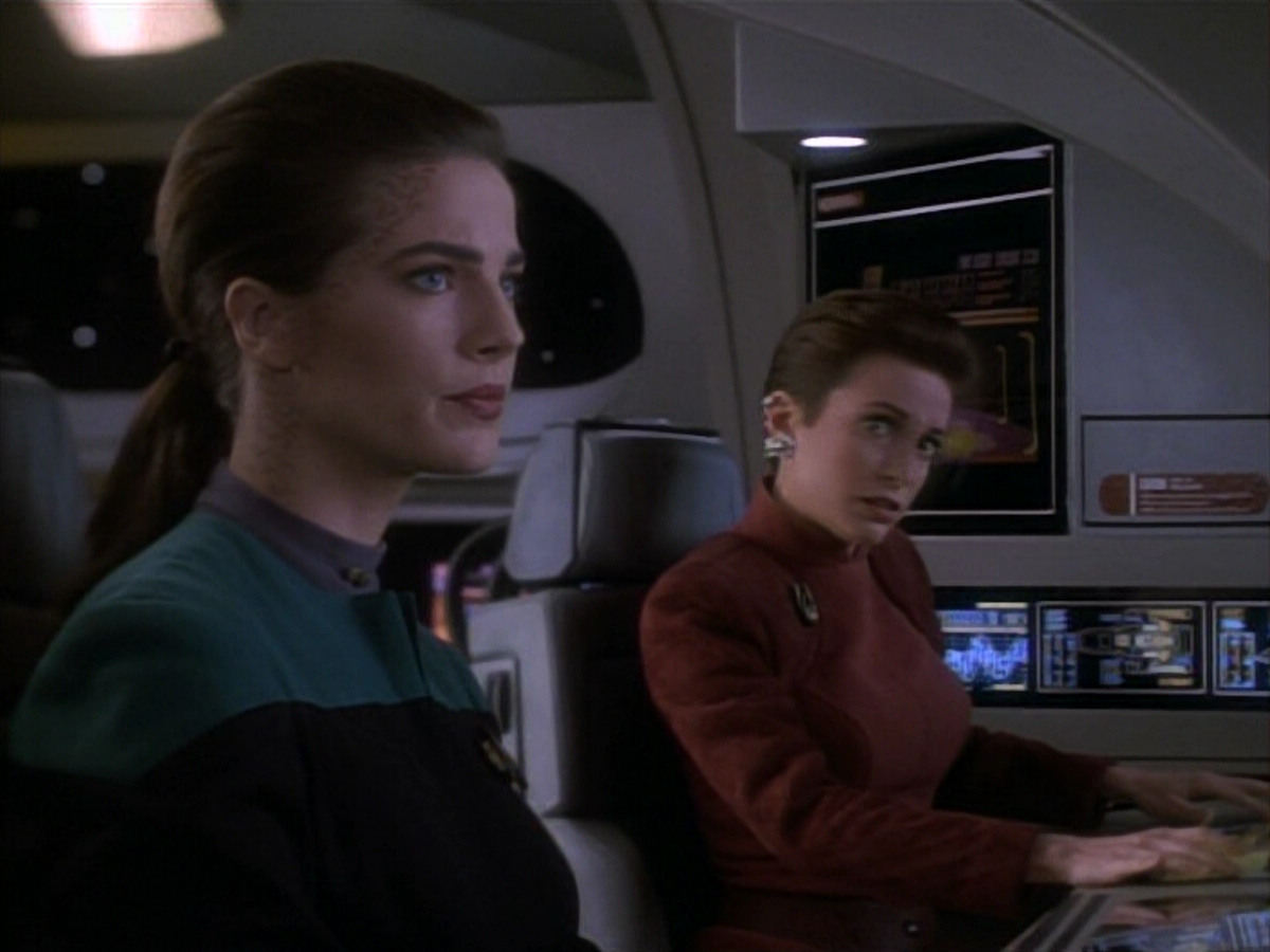 extant_StarTrekDS9_1x15-Progress_00251.jpg