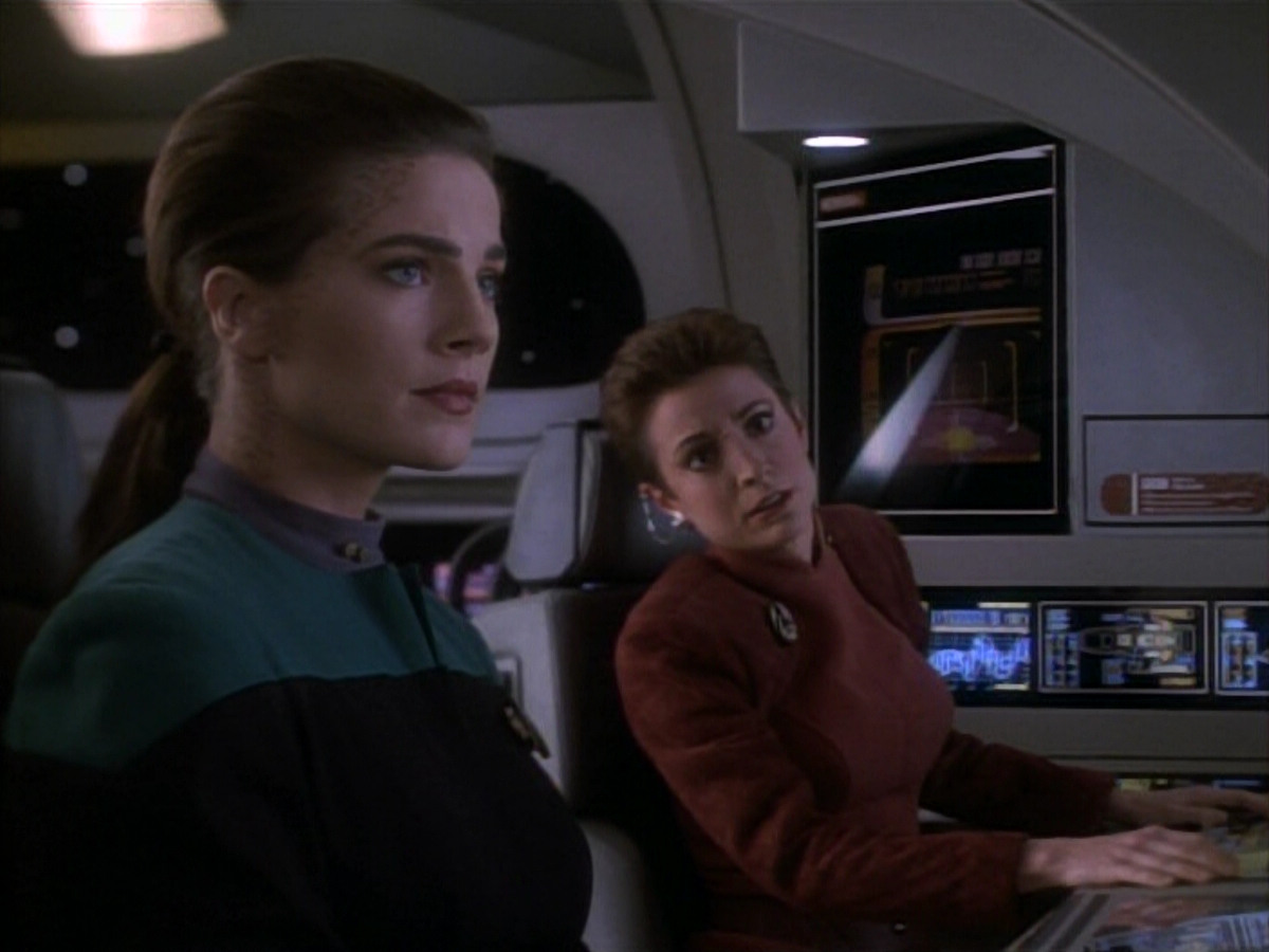 extant_StarTrekDS9_1x15-Progress_00258.jpg