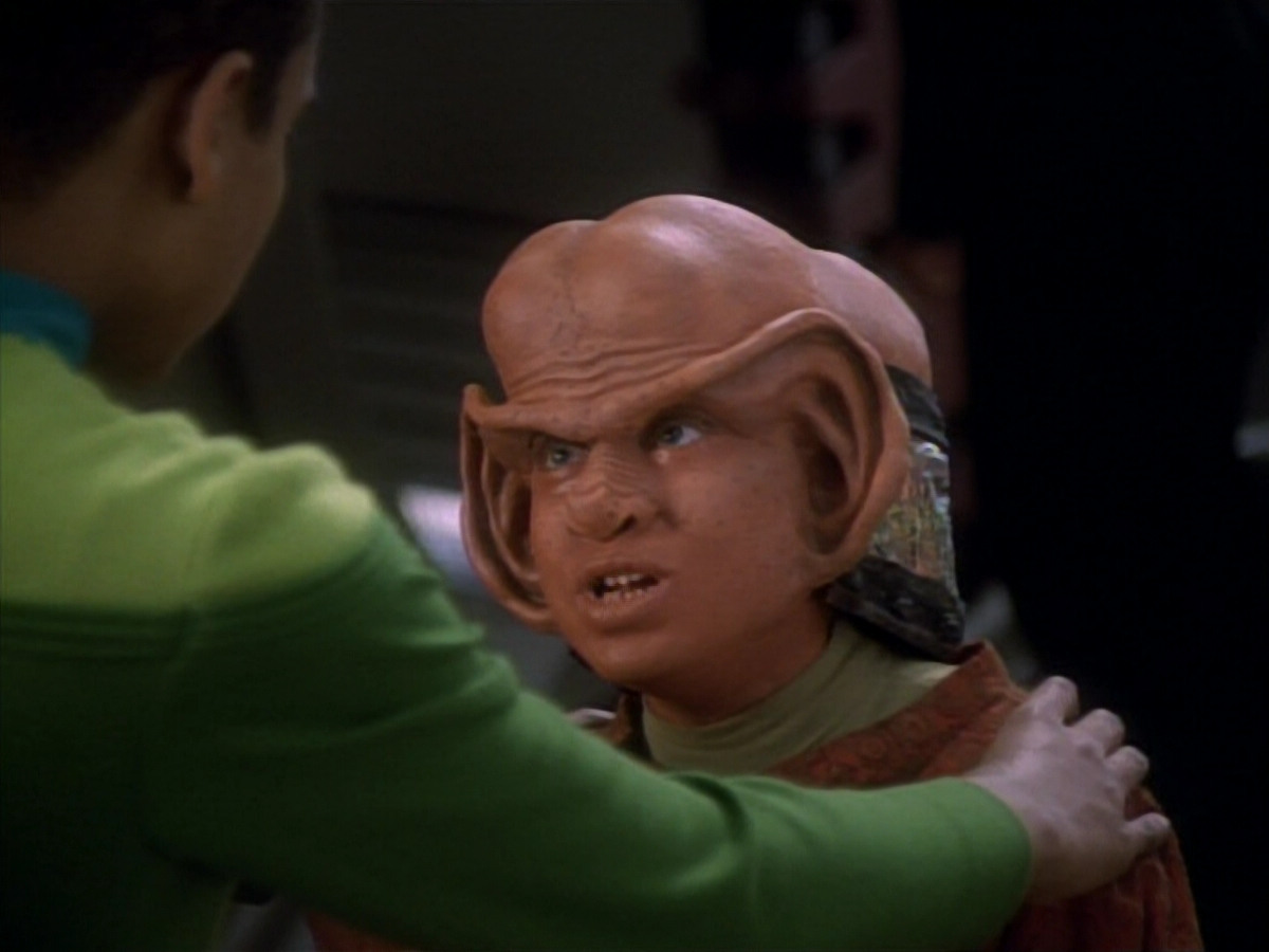 extant_StarTrekDS9_1x15-Progress_00728.jpg