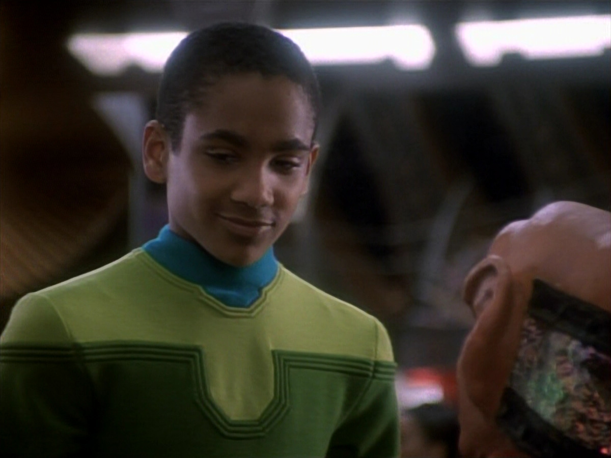 extant_StarTrekDS9_1x15-Progress_00742.jpg