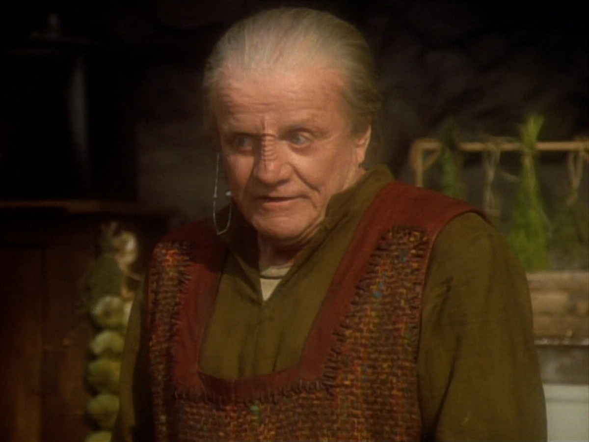 extant_StarTrekDS9_1x15-Progress_01071.jpg