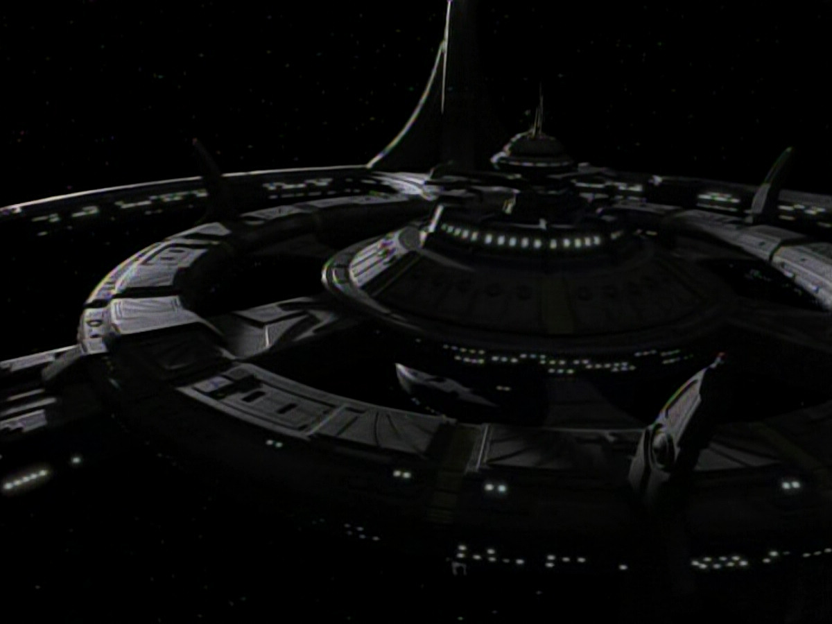 extant_StarTrekDS9_1x15-Progress_01093.jpg