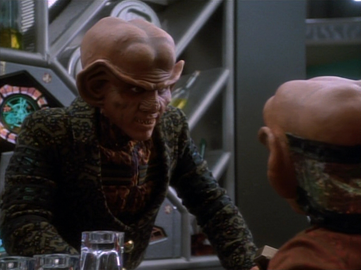 extant_StarTrekDS9_1x15-Progress_01117.jpg