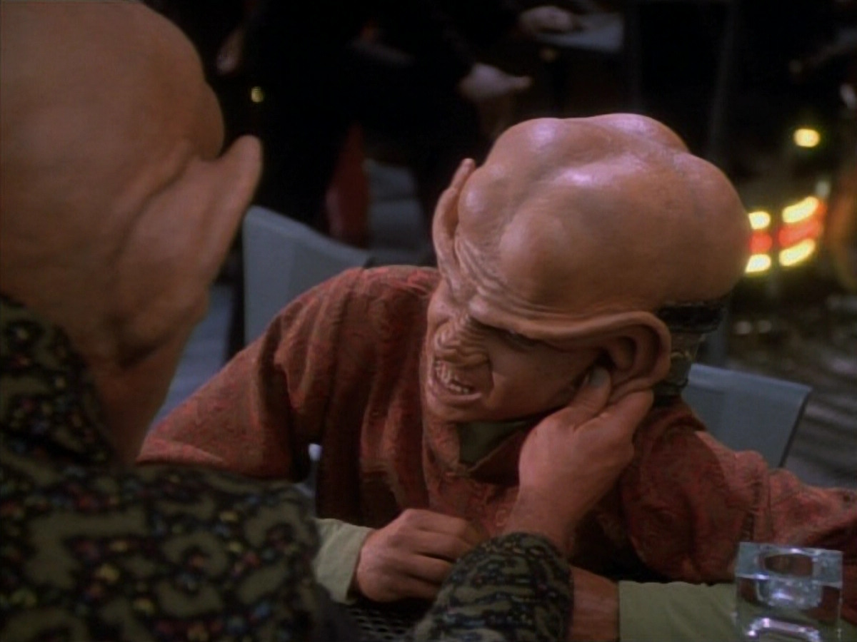 extant_StarTrekDS9_1x15-Progress_01132.jpg