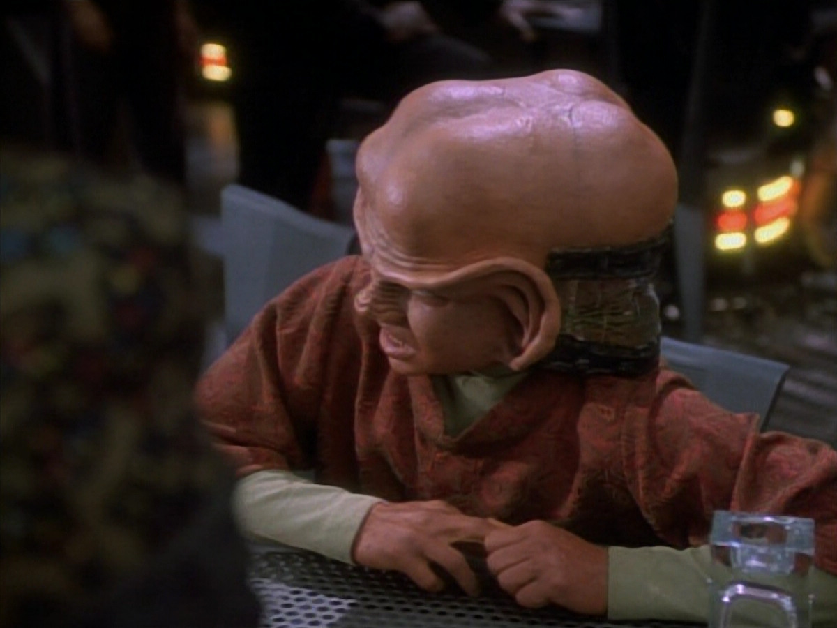 extant_StarTrekDS9_1x15-Progress_01144.jpg