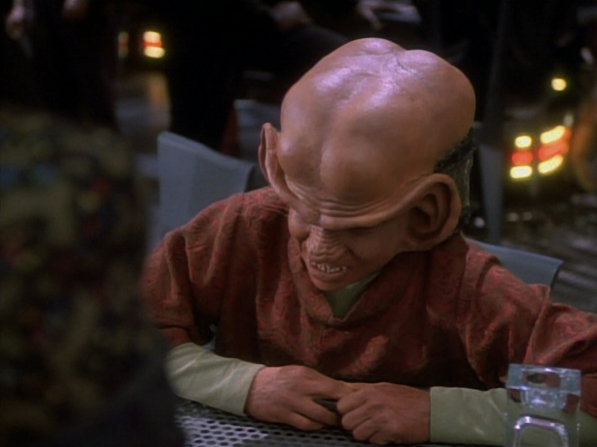 extant_StarTrekDS9_1x15-Progress_01147.jpg