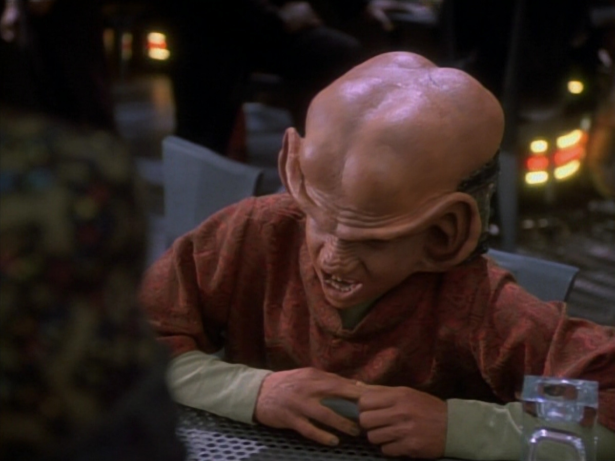 extant_StarTrekDS9_1x15-Progress_01148.jpg