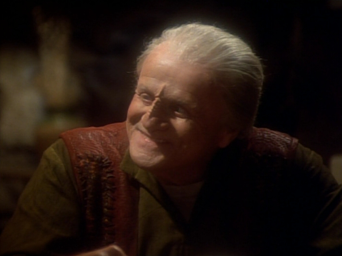 extant_StarTrekDS9_1x15-Progress_01438.jpg