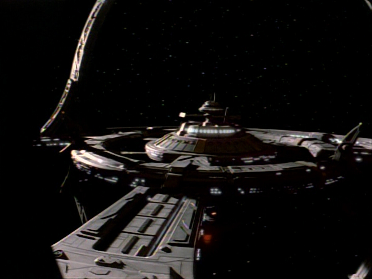 extant_StarTrekDS9_1x15-Progress_01546.jpg