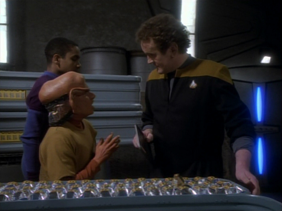 extant_StarTrekDS9_1x15-Progress_01609.jpg