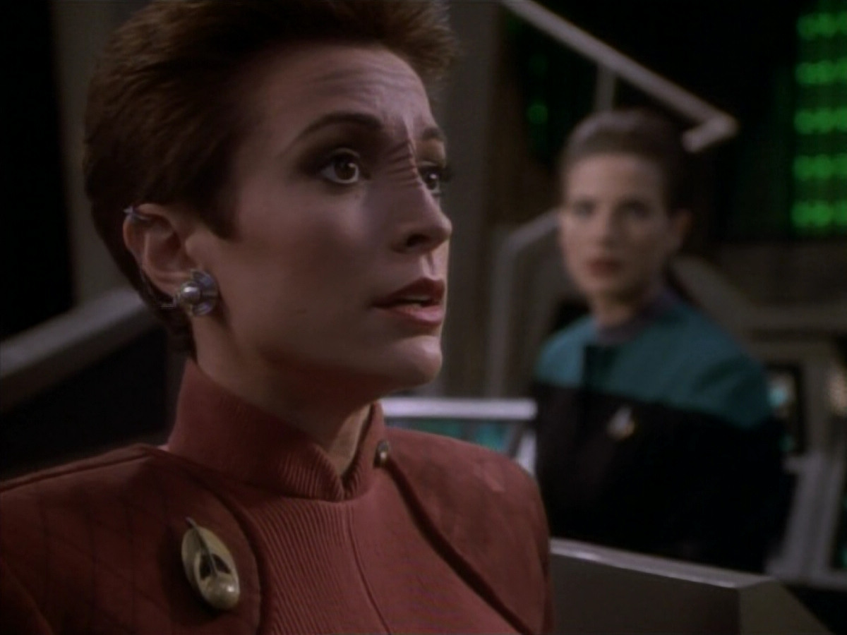 extant_StarTrekDS9_1x15-Progress_01756.jpg