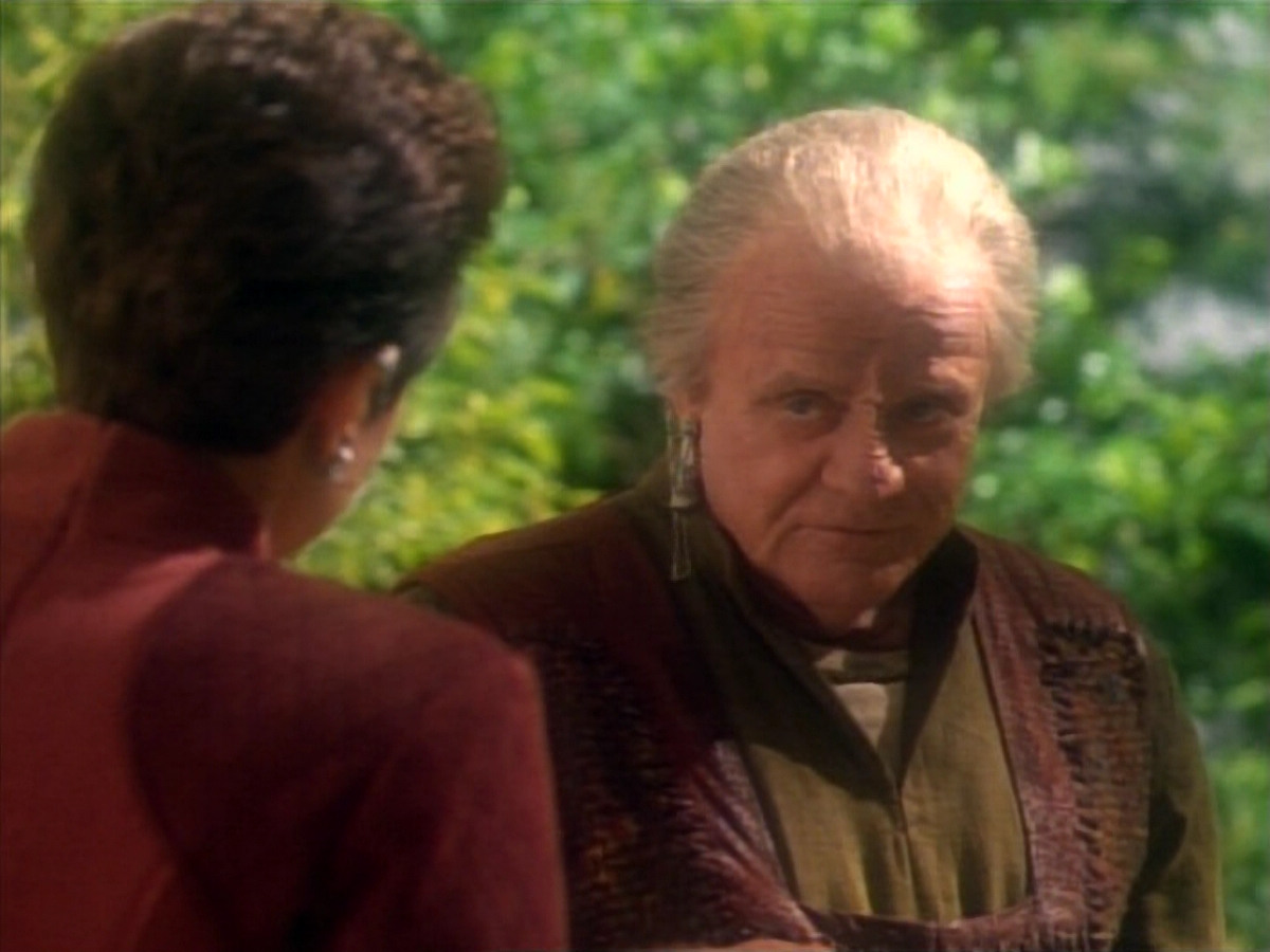 extant_StarTrekDS9_1x15-Progress_02078.jpg