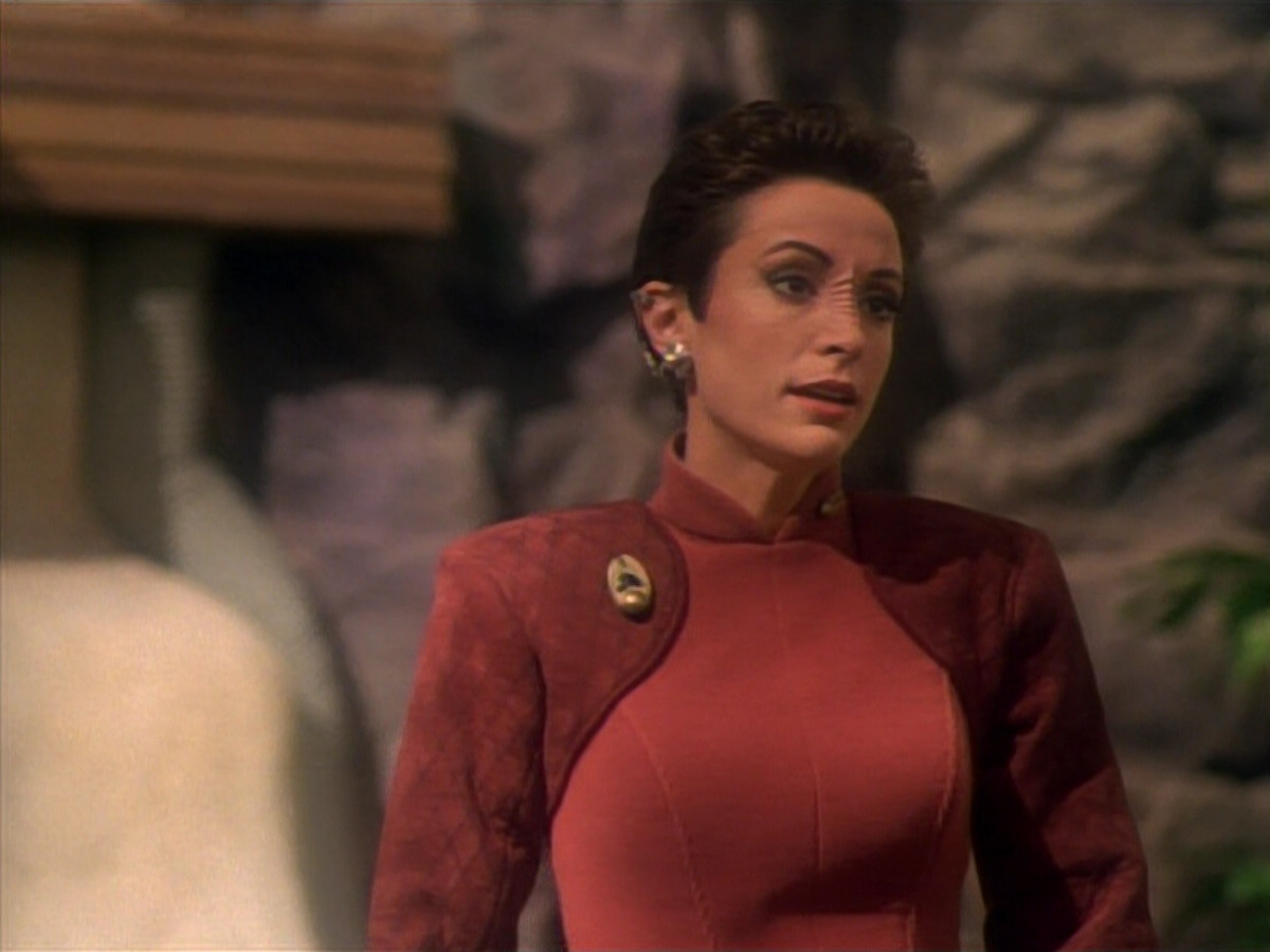 extant_StarTrekDS9_1x15-Progress_02086.jpg
