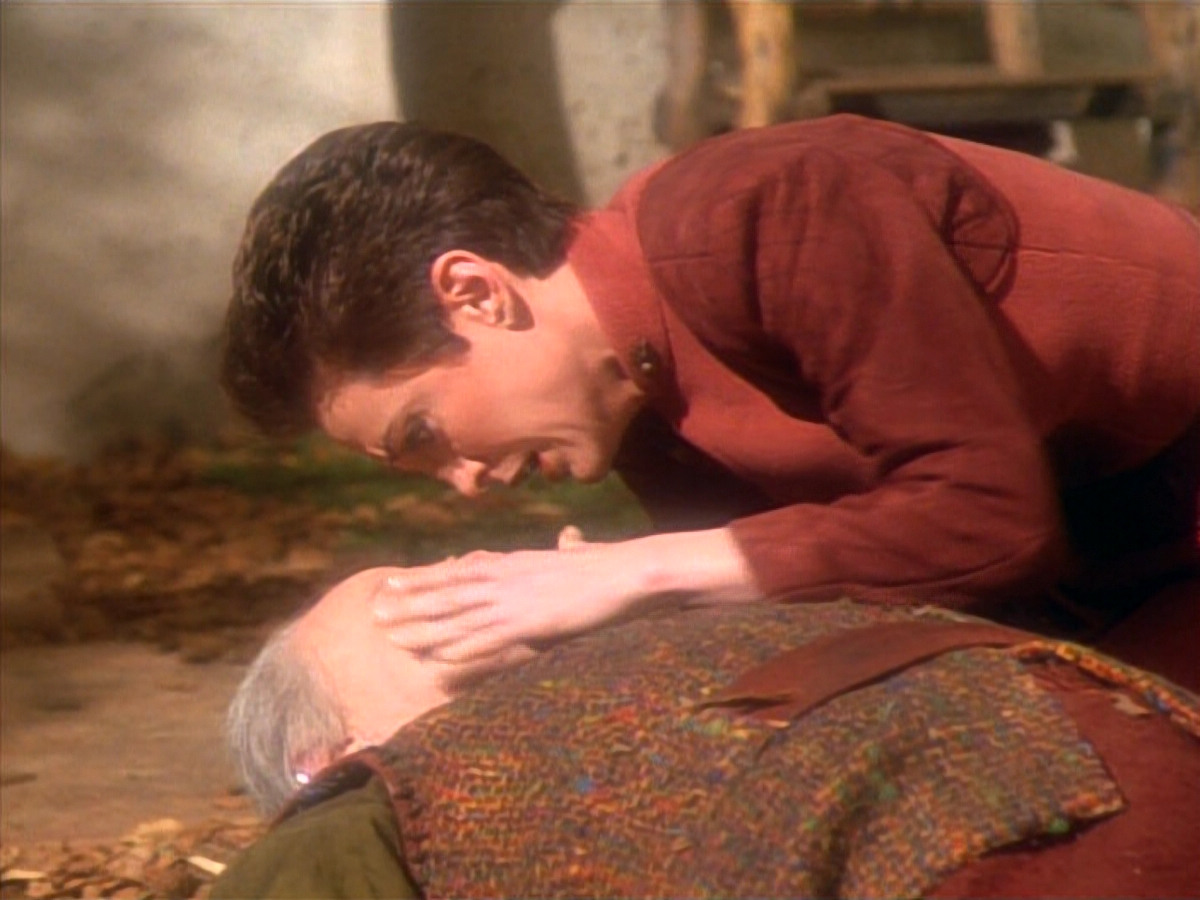 extant_StarTrekDS9_1x15-Progress_02139.jpg