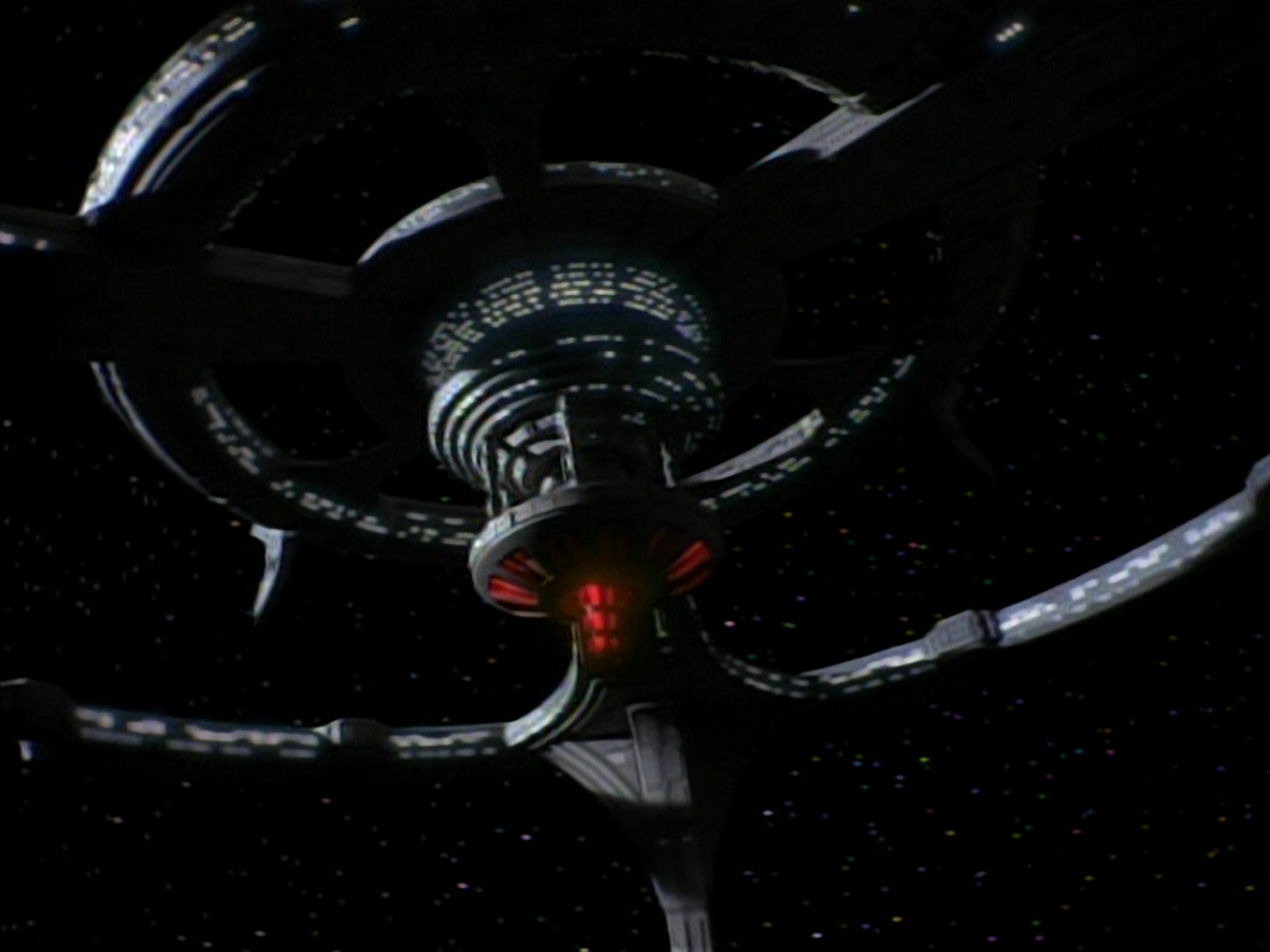 extant_StarTrekDS9_1x15-Progress_02150.jpg