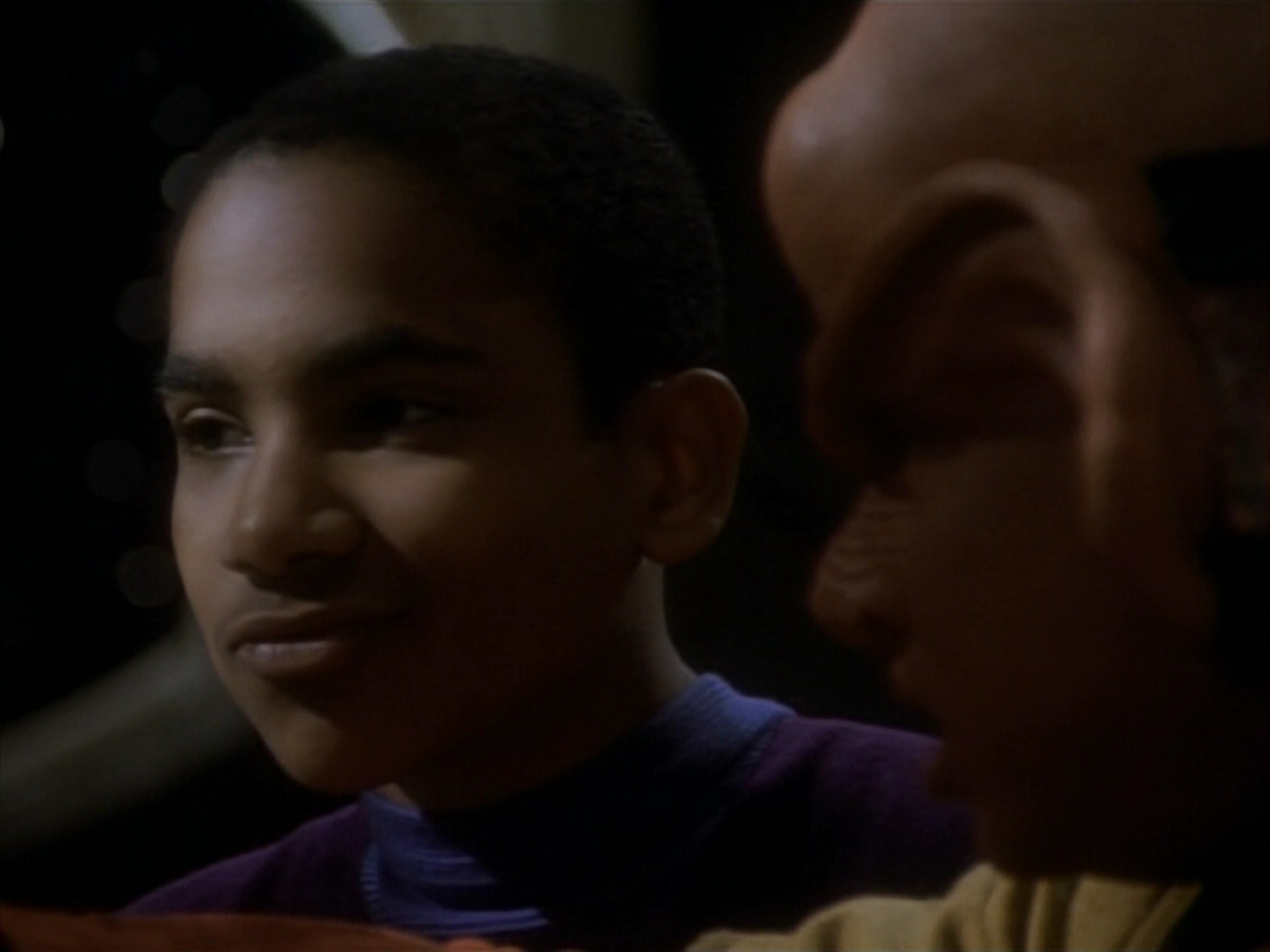 extant_StarTrekDS9_1x15-Progress_02233.jpg