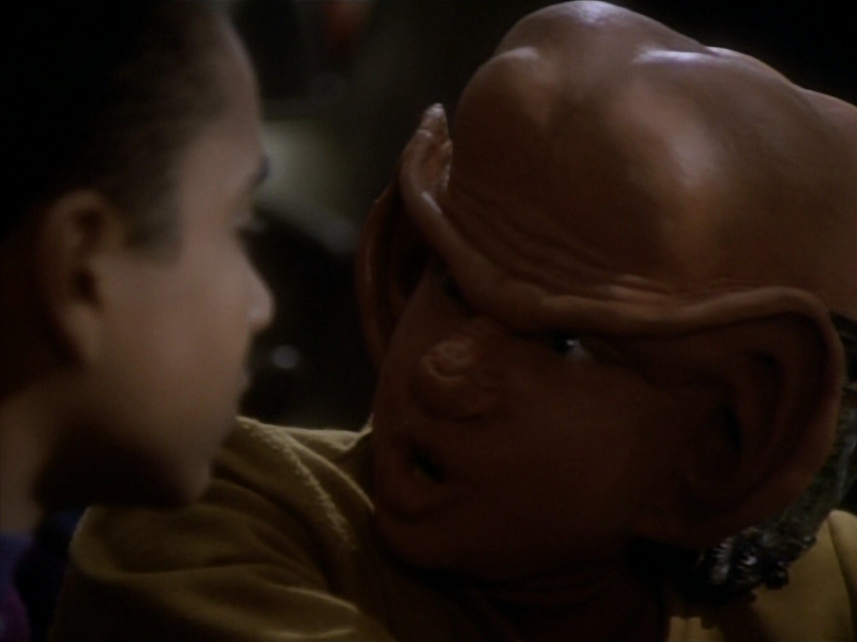 extant_StarTrekDS9_1x15-Progress_02246.jpg