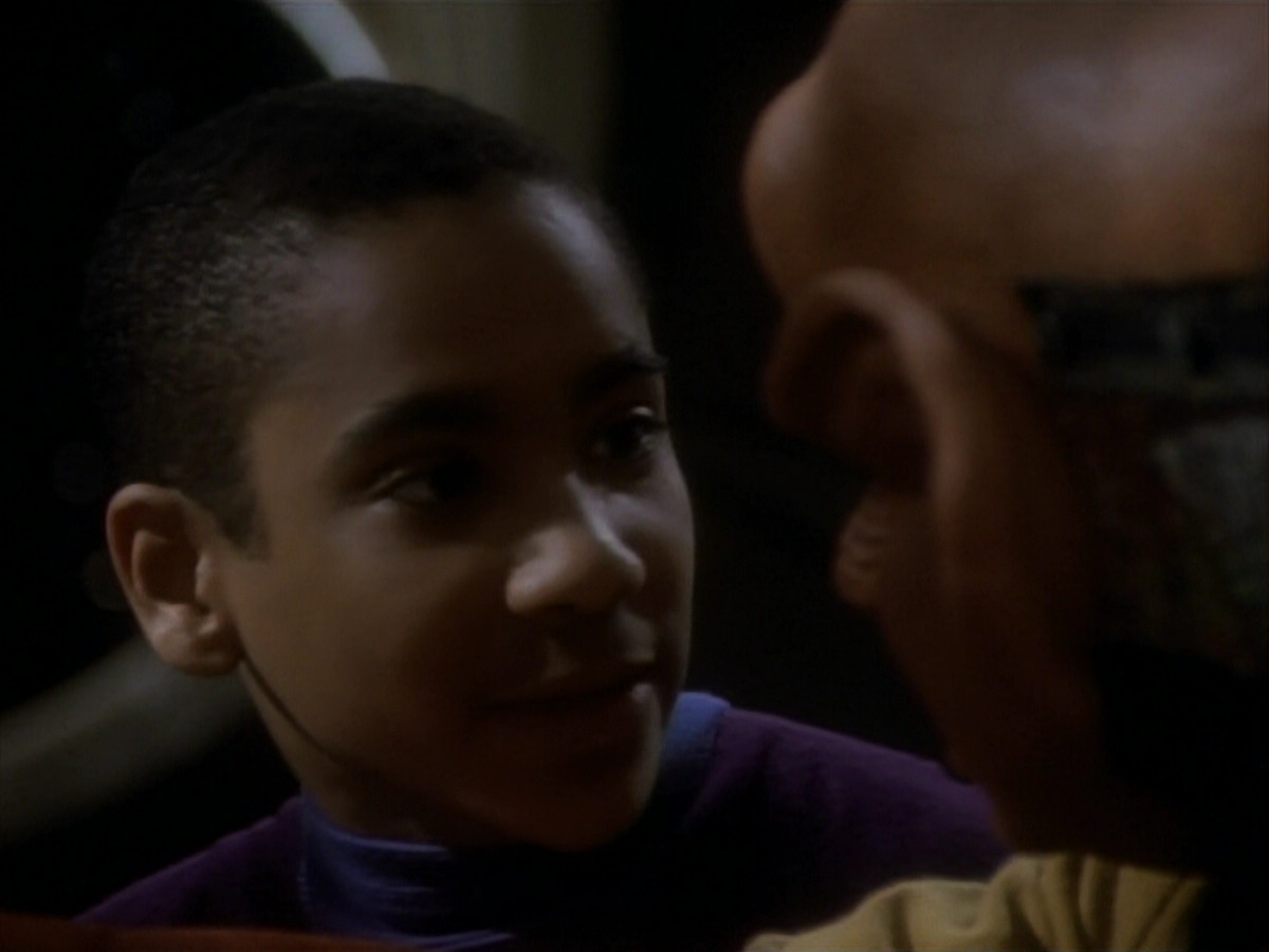 extant_StarTrekDS9_1x15-Progress_02251.jpg
