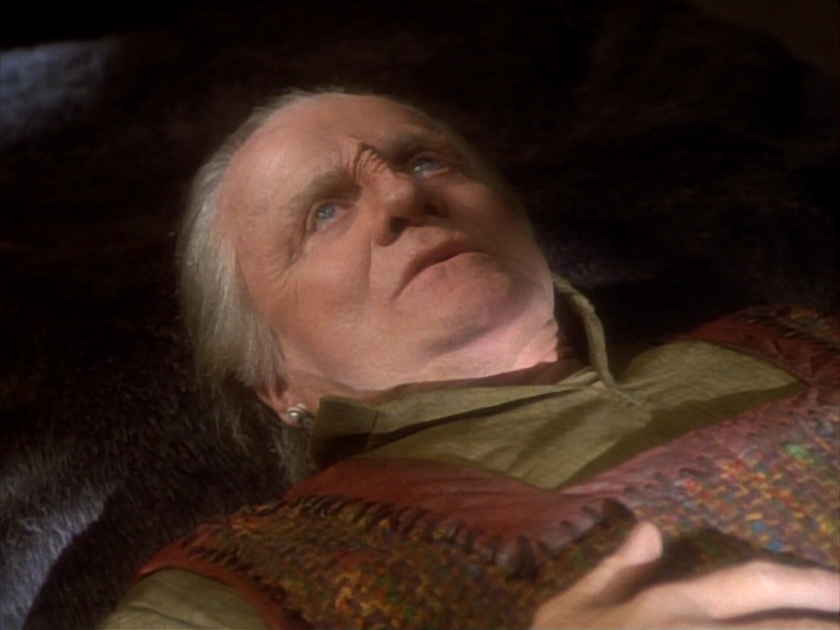 extant_StarTrekDS9_1x15-Progress_02331.jpg