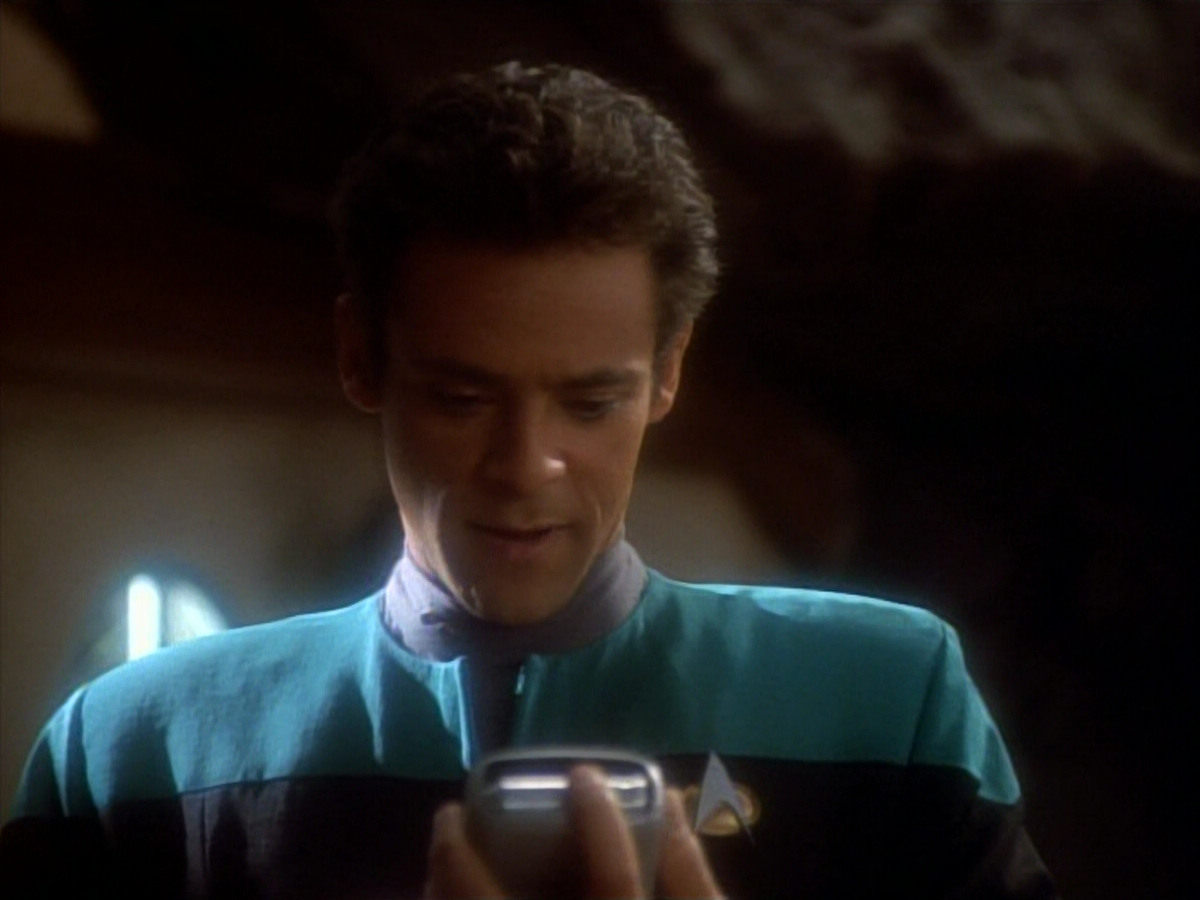 extant_StarTrekDS9_1x15-Progress_02340.jpg