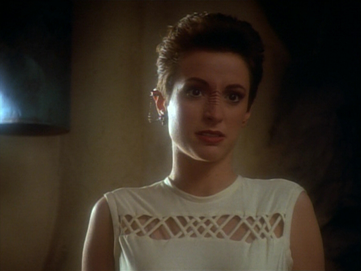 extant_StarTrekDS9_1x15-Progress_02581.jpg