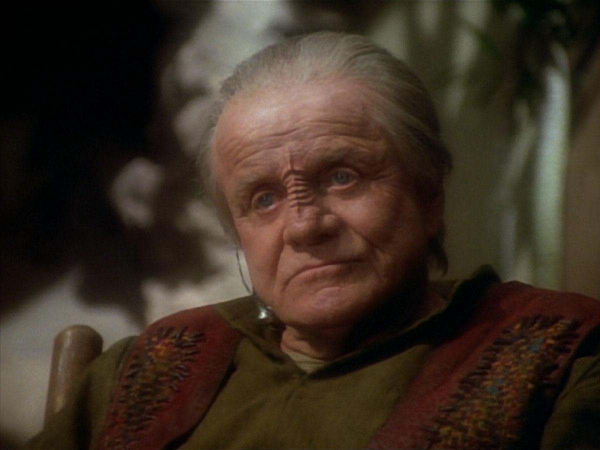extant_StarTrekDS9_1x15-Progress_02601.jpg