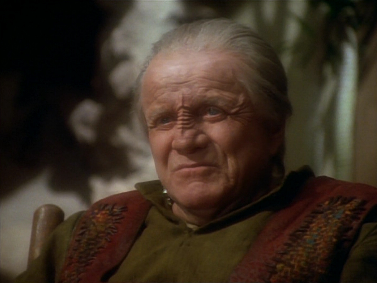 extant_StarTrekDS9_1x15-Progress_02645.jpg