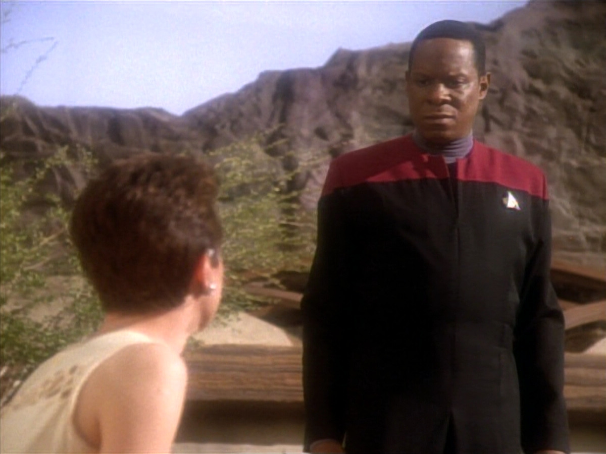 extant_StarTrekDS9_1x15-Progress_02865.jpg