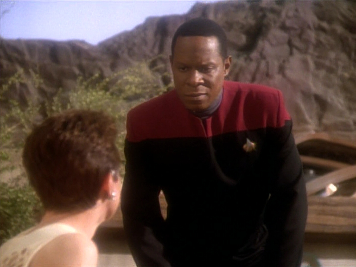 extant_StarTrekDS9_1x15-Progress_02868.jpg