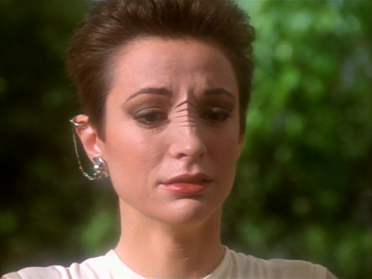 extant_StarTrekDS9_1x15-Progress_02958.jpg