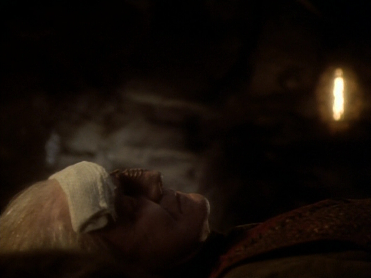 extant_StarTrekDS9_1x15-Progress_03095.jpg