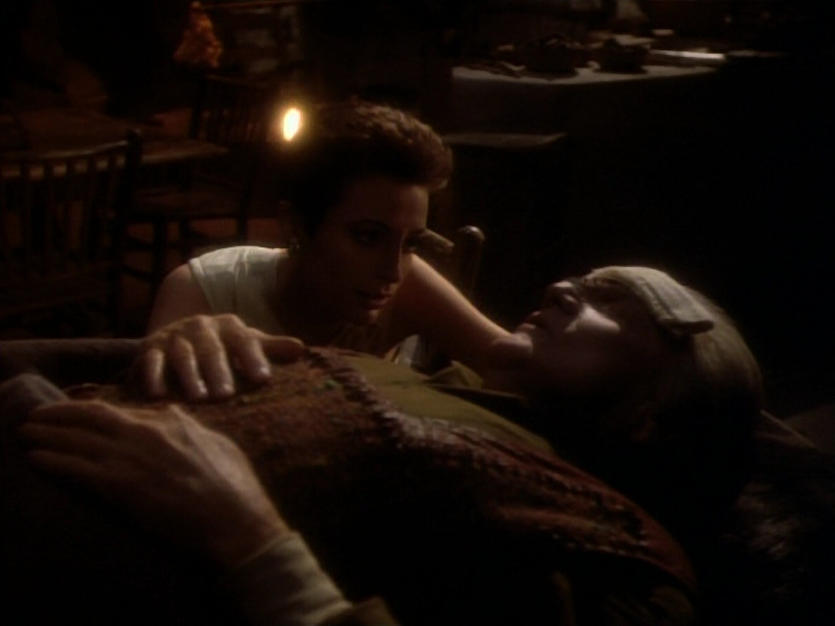 extant_StarTrekDS9_1x15-Progress_03132.jpg