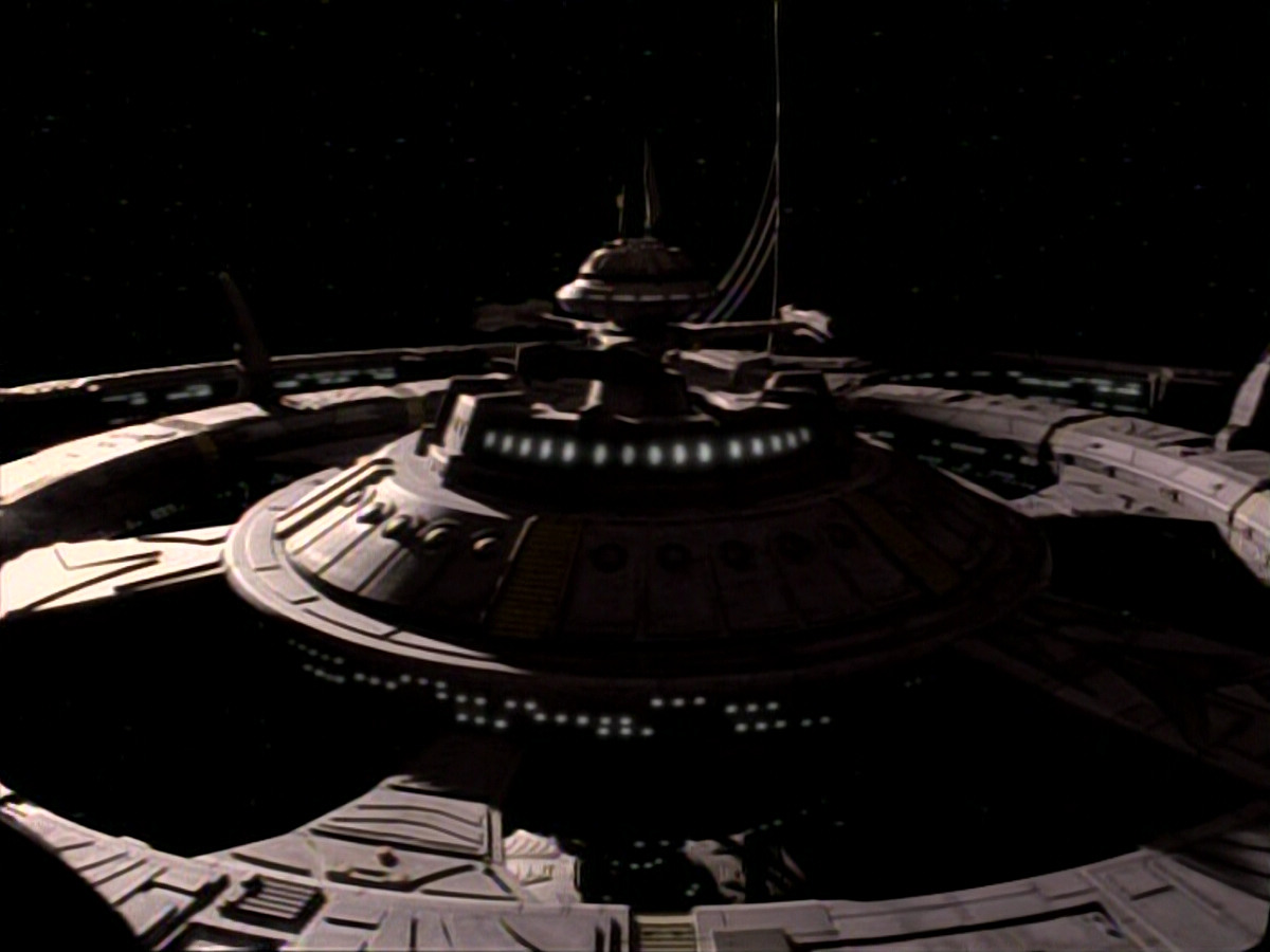 extant_StarTrekDS9_1x15-Progress_03161.jpg