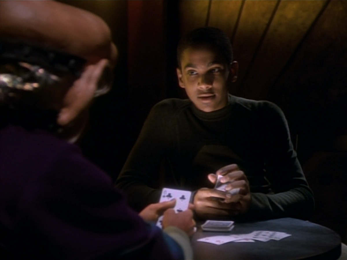 extant_StarTrekDS9_1x15-Progress_03224.jpg