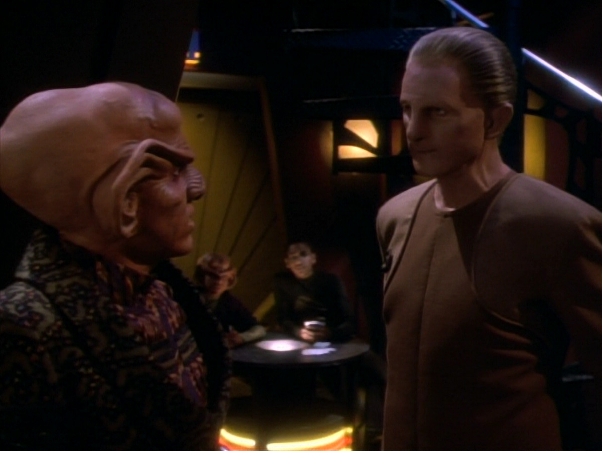 extant_StarTrekDS9_1x15-Progress_03249.jpg