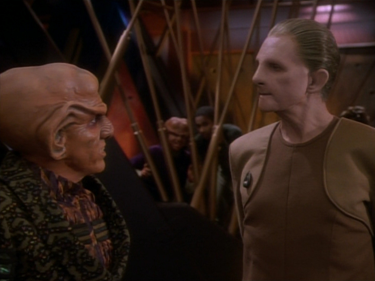 extant_StarTrekDS9_1x15-Progress_03314.jpg