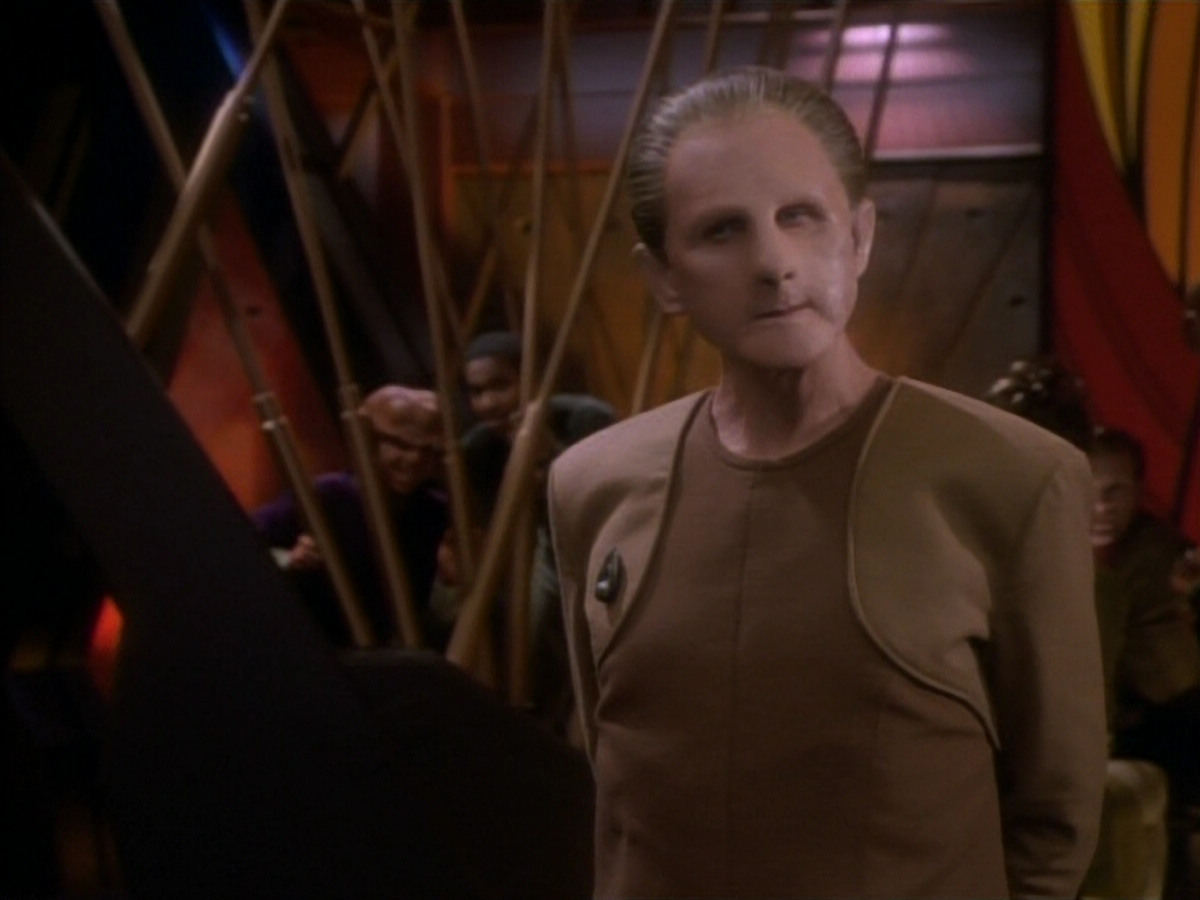 extant_StarTrekDS9_1x15-Progress_03320.jpg