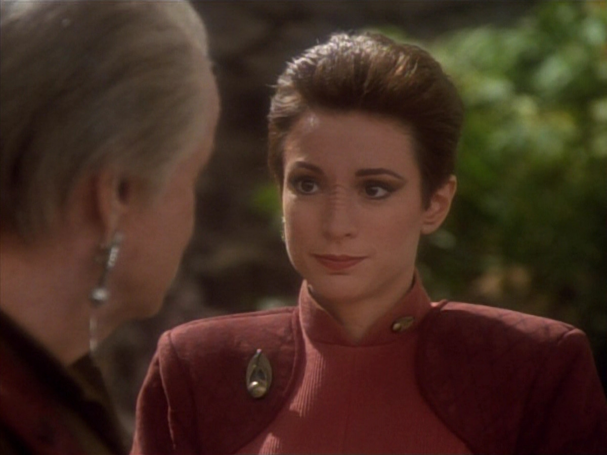 extant_StarTrekDS9_1x15-Progress_03510.jpg