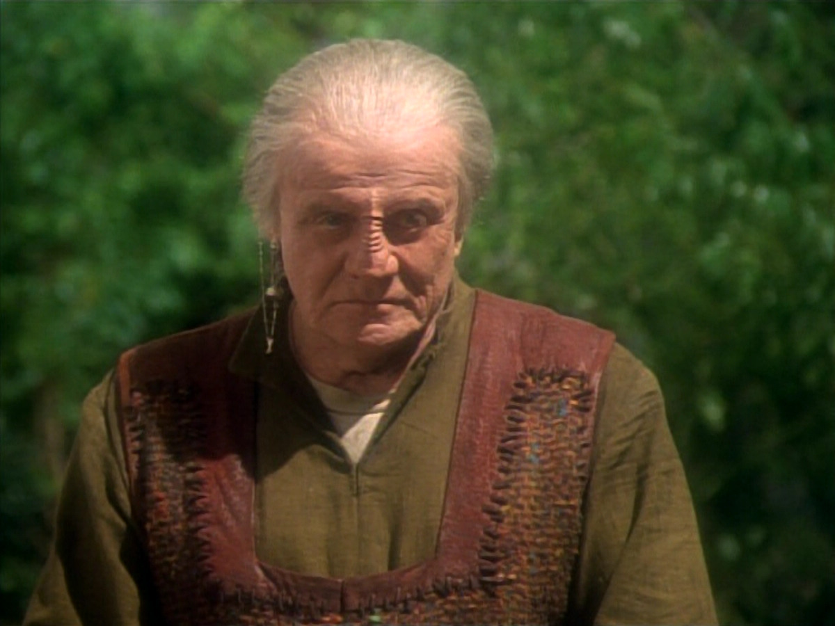 extant_StarTrekDS9_1x15-Progress_03608.jpg