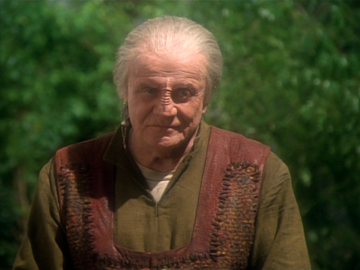 extant_StarTrekDS9_1x15-Progress_03610.jpg