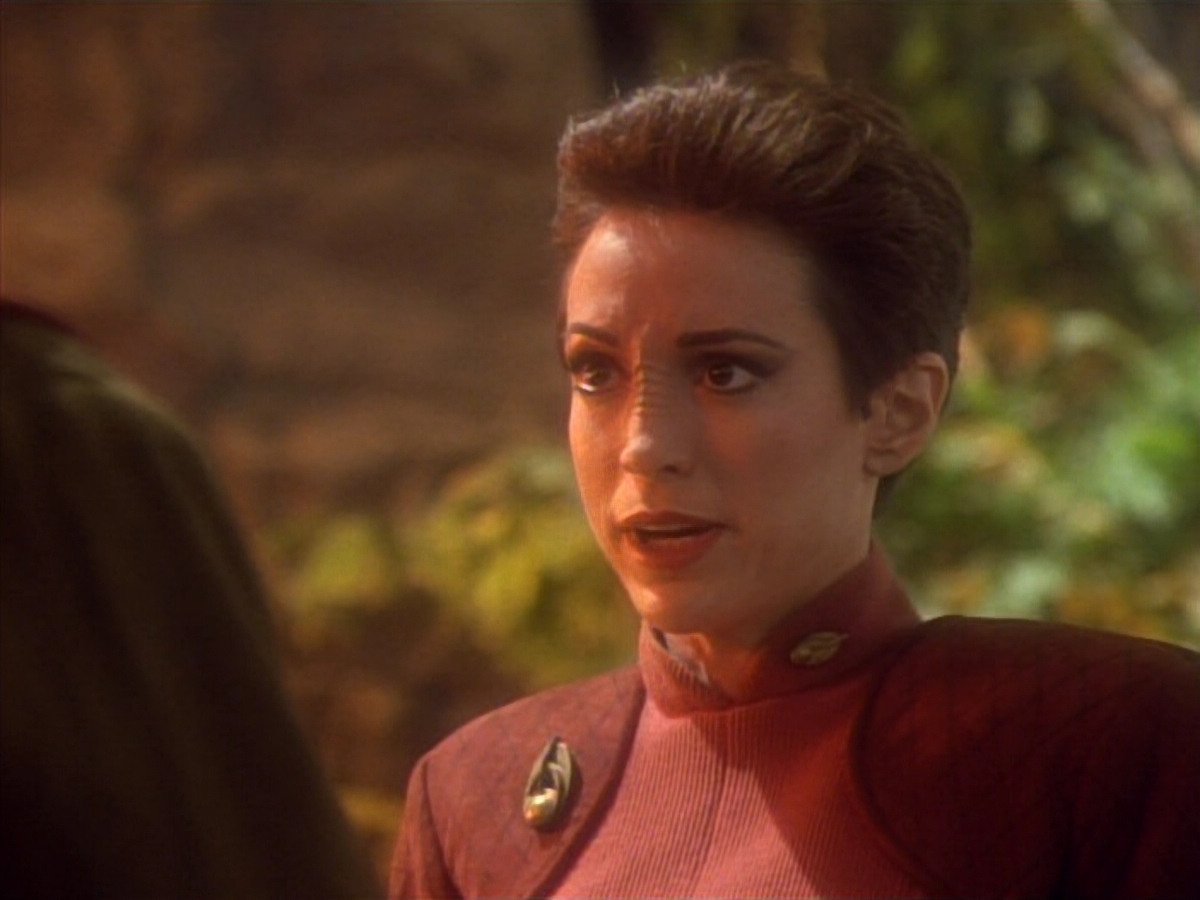 extant_StarTrekDS9_1x15-Progress_03705.jpg