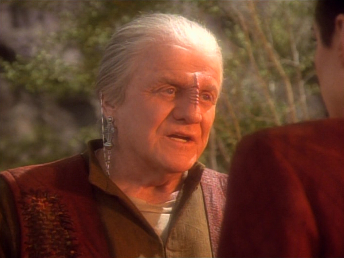 extant_StarTrekDS9_1x15-Progress_03739.jpg