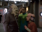 extant_StarTrekDS9_1x15-Progress_00683.jpg