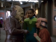 extant_StarTrekDS9_1x15-Progress_00686.jpg