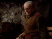 extant_StarTrekDS9_1x15-Progress_00874.jpg