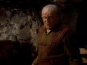 extant_StarTrekDS9_1x15-Progress_00876.jpg